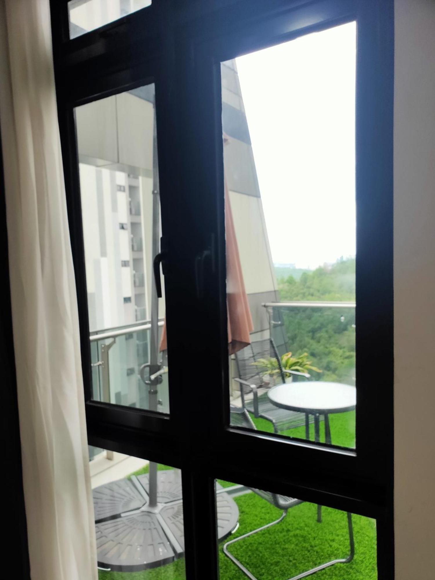 D Bunga مسلم Homestay Pool View Legoland Nusajaya Nusajaya  Eksteriør billede